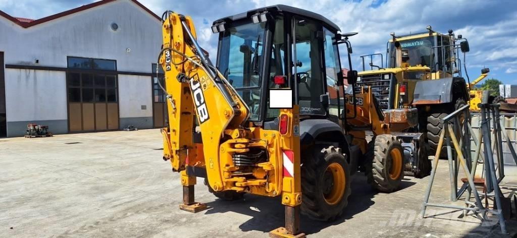 JCB 3cx compact Ekskavaatorlaadurid