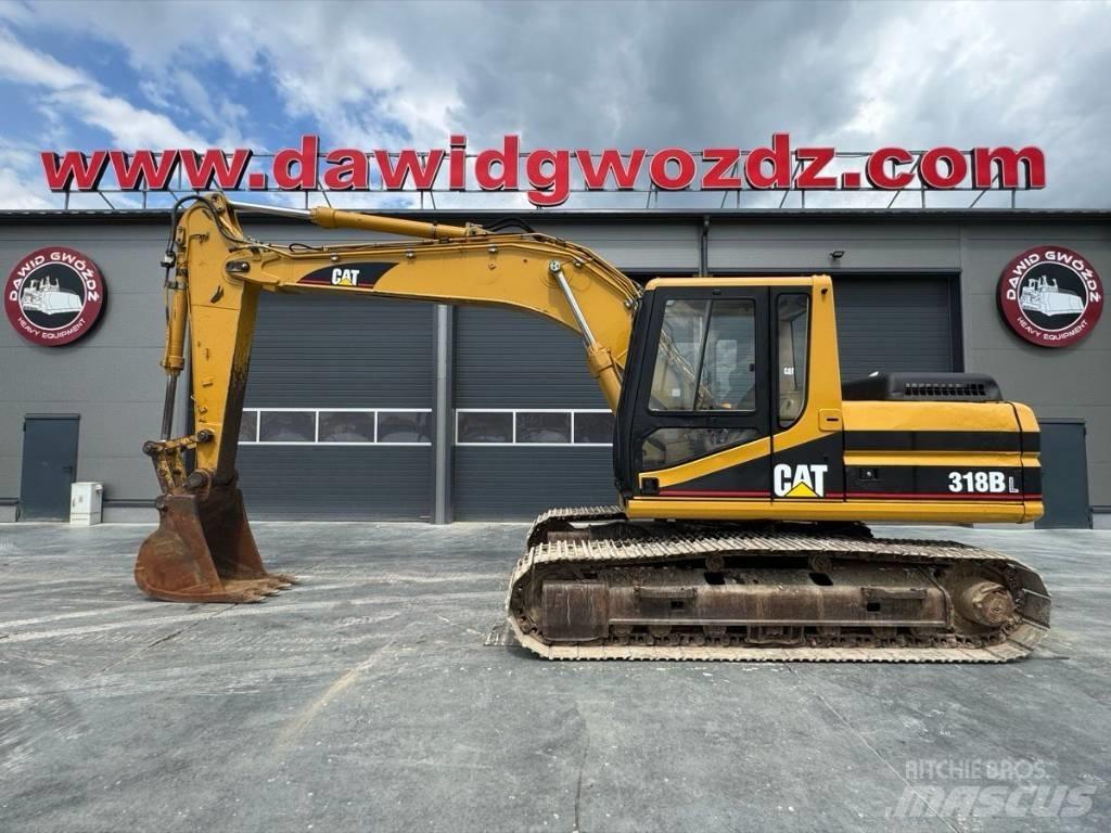 CAT 318 B L Roomikekskavaatorid
