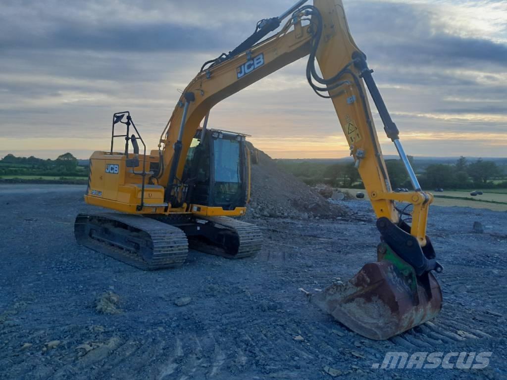 JCB 131 X Roomikekskavaatorid