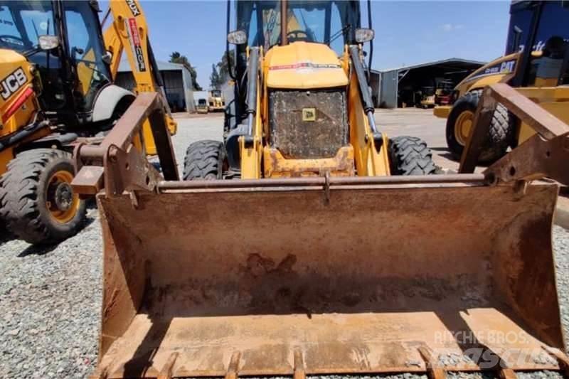 JCB 3CX 4X4 Ekskavaatorlaadurid