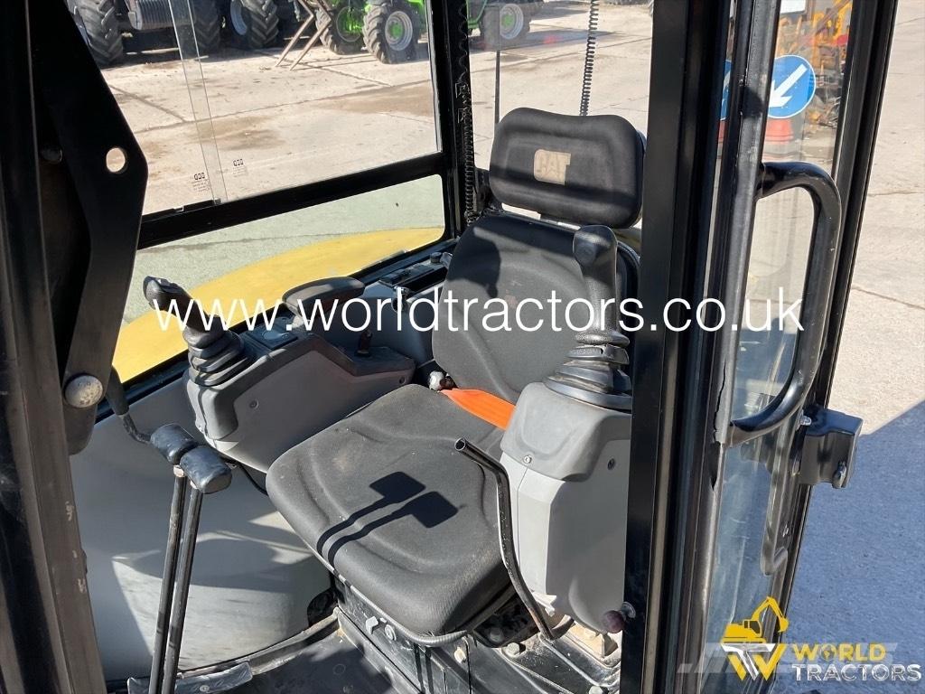 CAT 302.7 D CR Miniekskavaatorid < 7 t