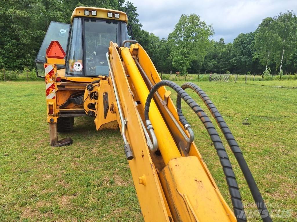 JCB 4 CX Ekskavaatorlaadurid