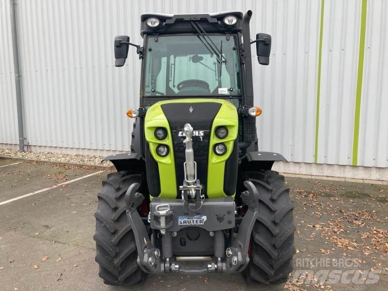 CLAAS NEXOS 260 L Traktorid