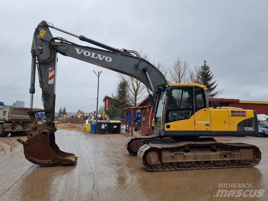 Volvo EC 210 C Roomikekskavaatorid