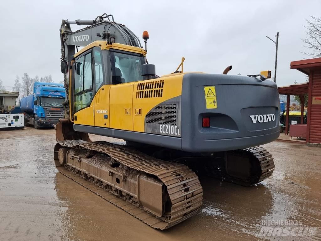 Volvo EC 210 C Roomikekskavaatorid