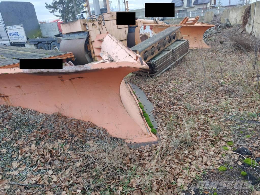 Unimog pług ciężki Lumesahad