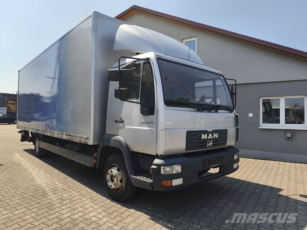MAN LE 10.220 Furgoonautod