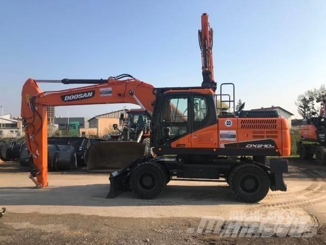 Doosan DX 210 W Ratasekskavaatorid