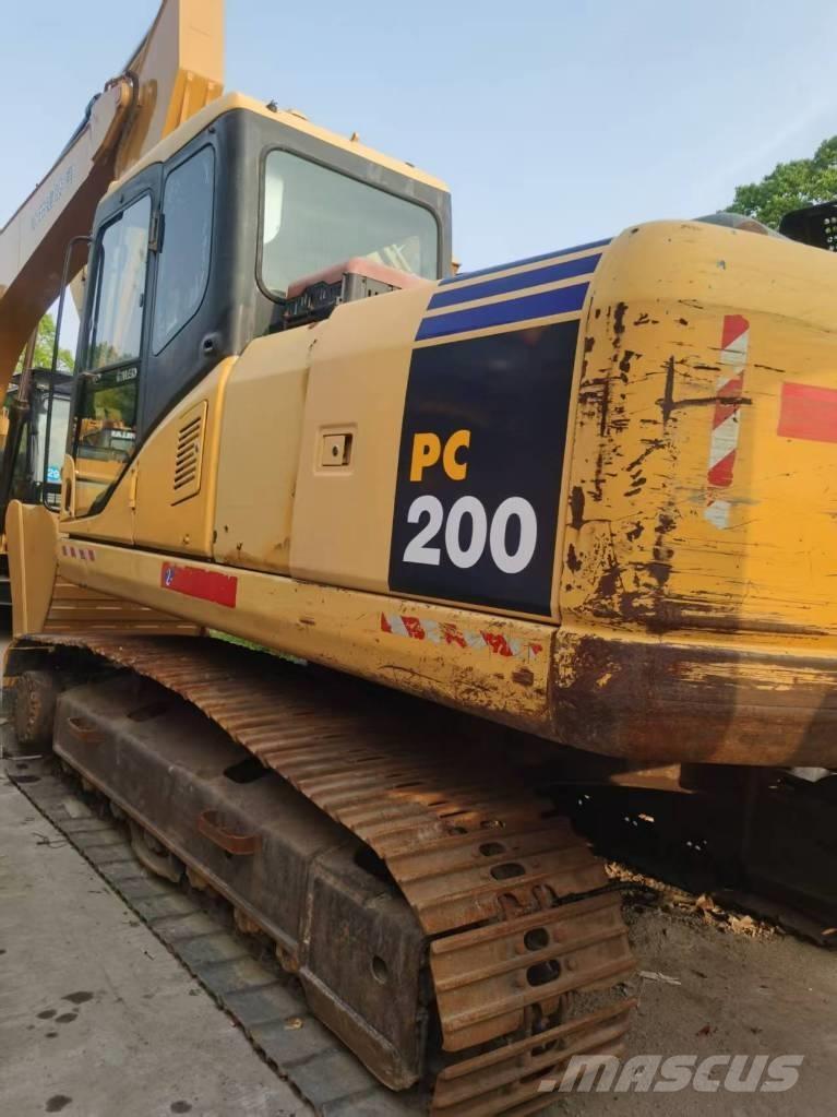 Komatsu PC 200-7 Crawler excavators
