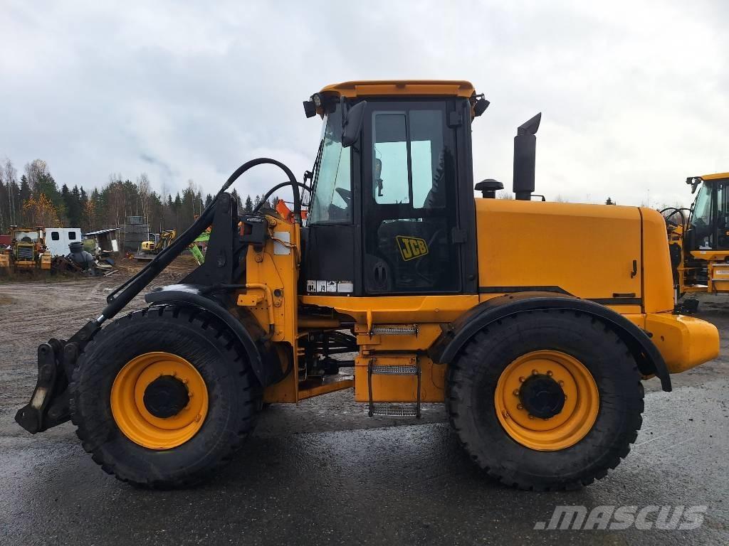 JCB 412 S Rataslaadurid
