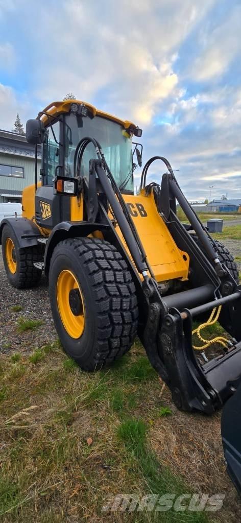JCB 412 S Rataslaadurid
