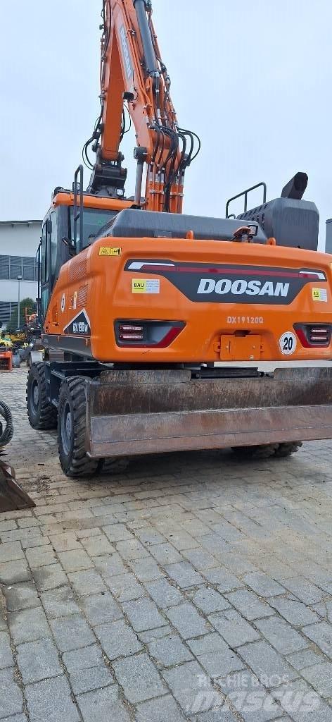 Doosan DX 190 W-7 Ratasekskavaatorid