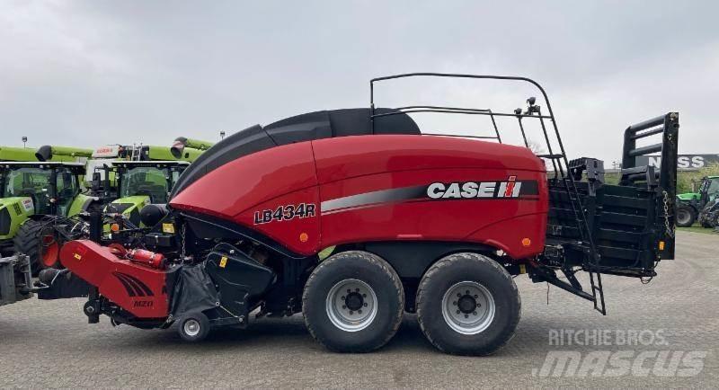 Case IH LB434R Heinapressid
