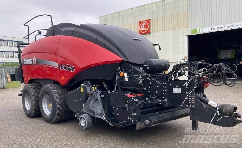 Case IH LB434R Heinapressid
