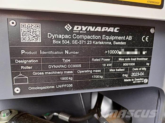 Dynapac CC900S Järelveetavad vibrorullid