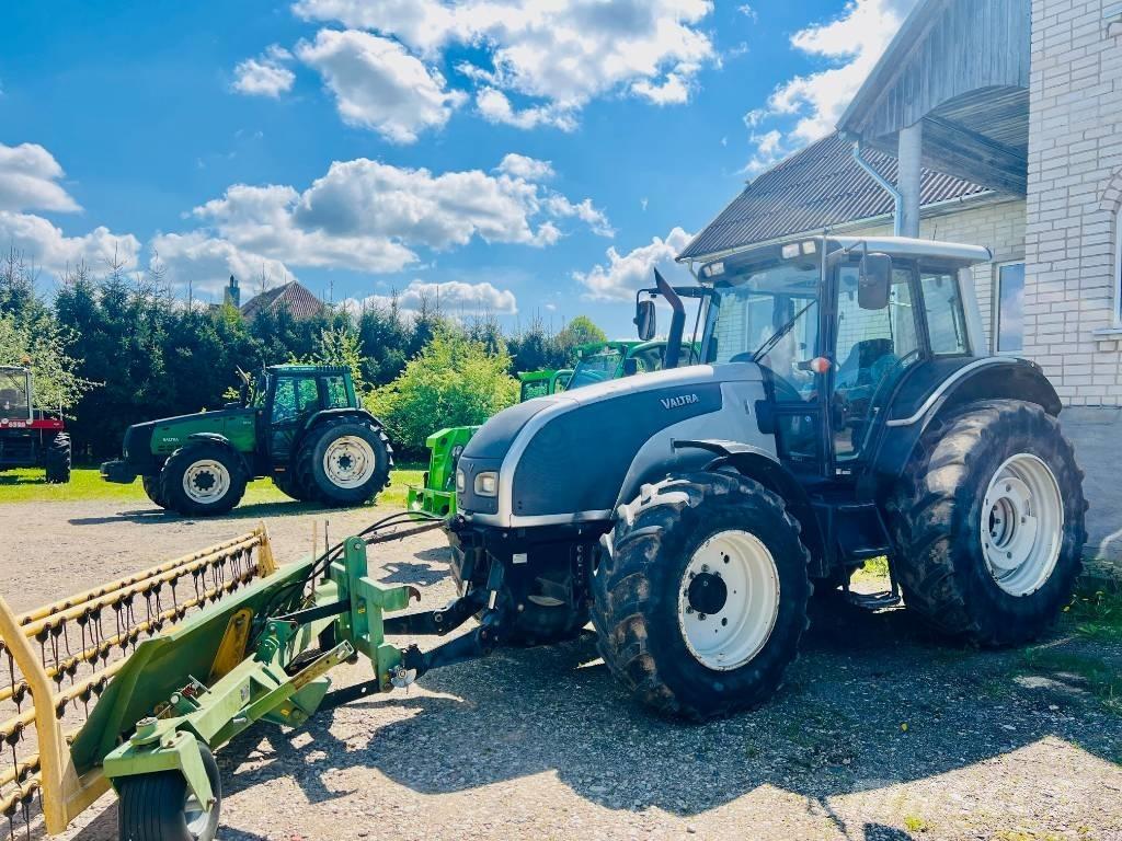 Valtra T 121 HT Traktorid