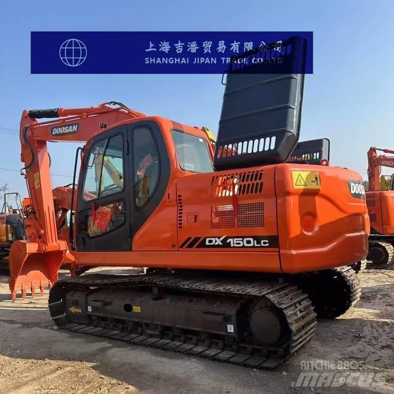 Doosan DX 150 Väikeekskavaatorid 7t-12t