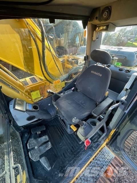 Komatsu PC210LC-8K Roomikekskavaatorid