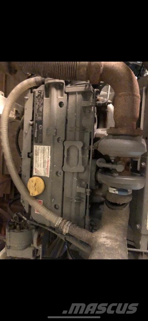 Deutz BF4M1012 Rataslaadurid