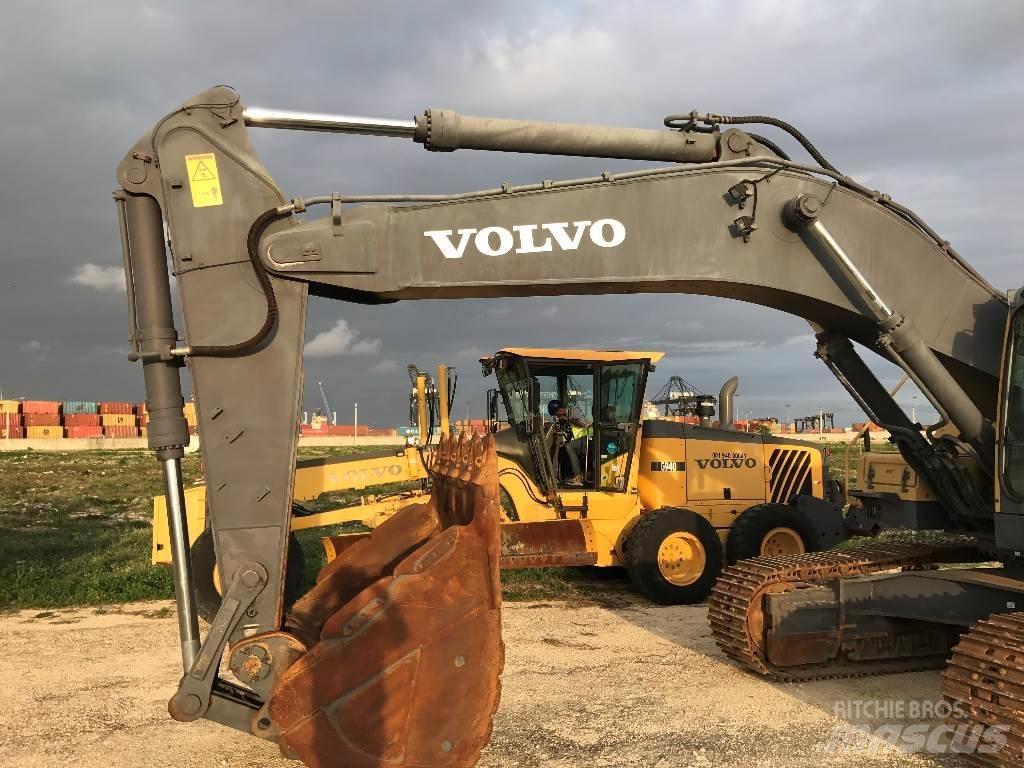 Volvo EC 460 B LC Roomikekskavaatorid