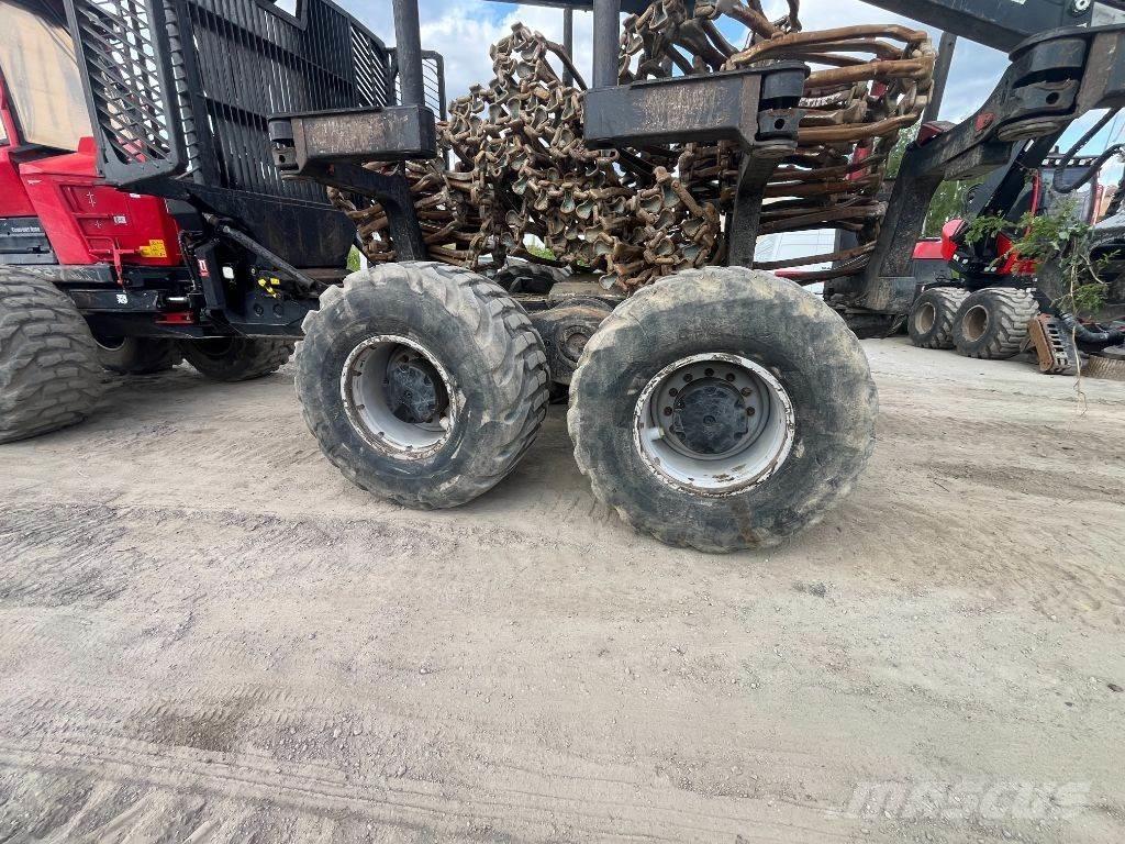 Komatsu 895 Forwarderid