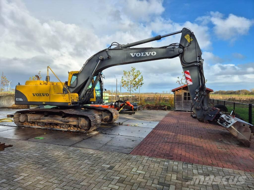 Volvo EC 210 B LC Roomikekskavaatorid