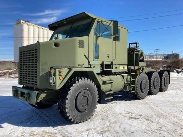 Oshkosh M1070 Sadulveokid