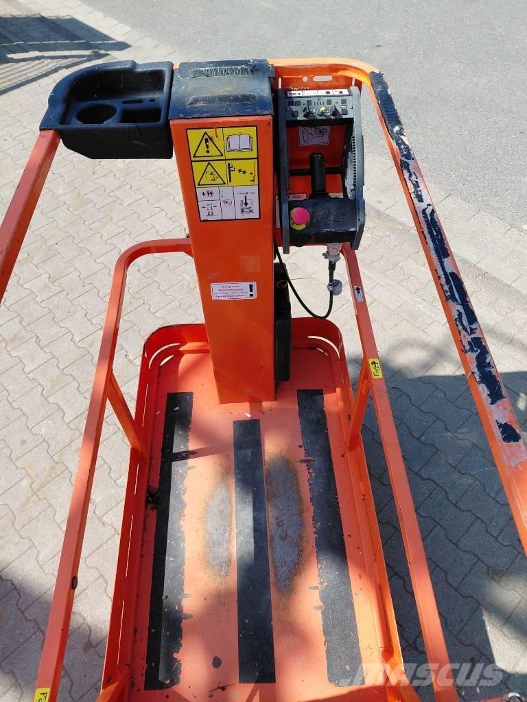 JLG 1230 ES Käärtõstukid