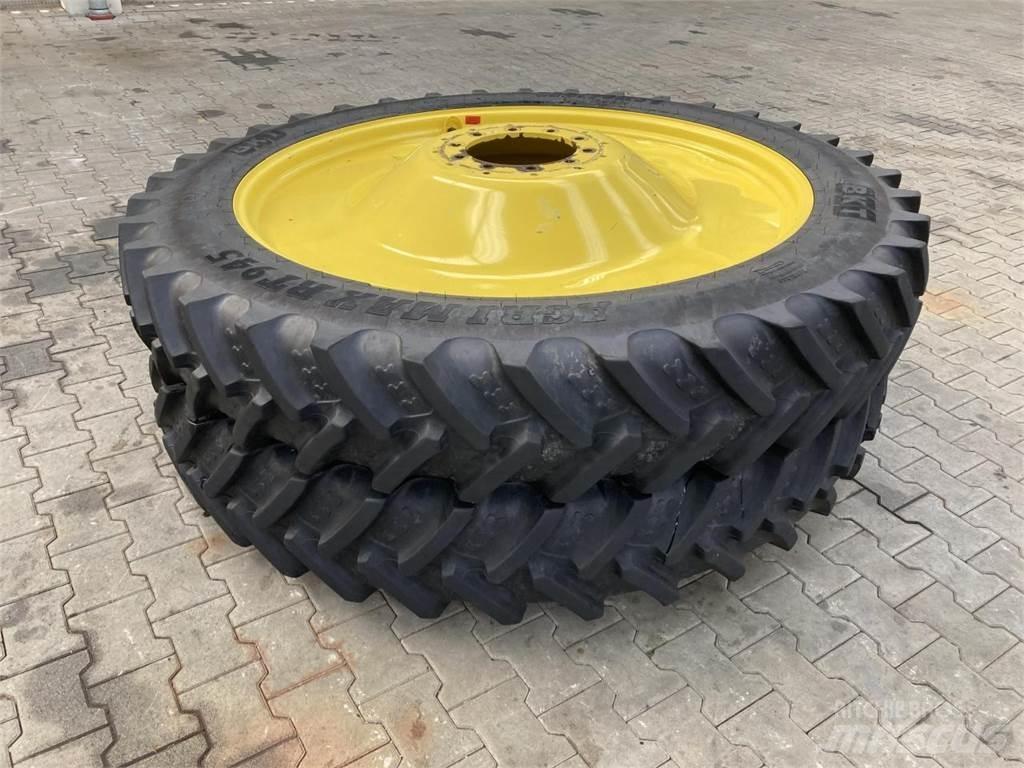 BKT 320/90R54 Rehvid, rattad ja veljed