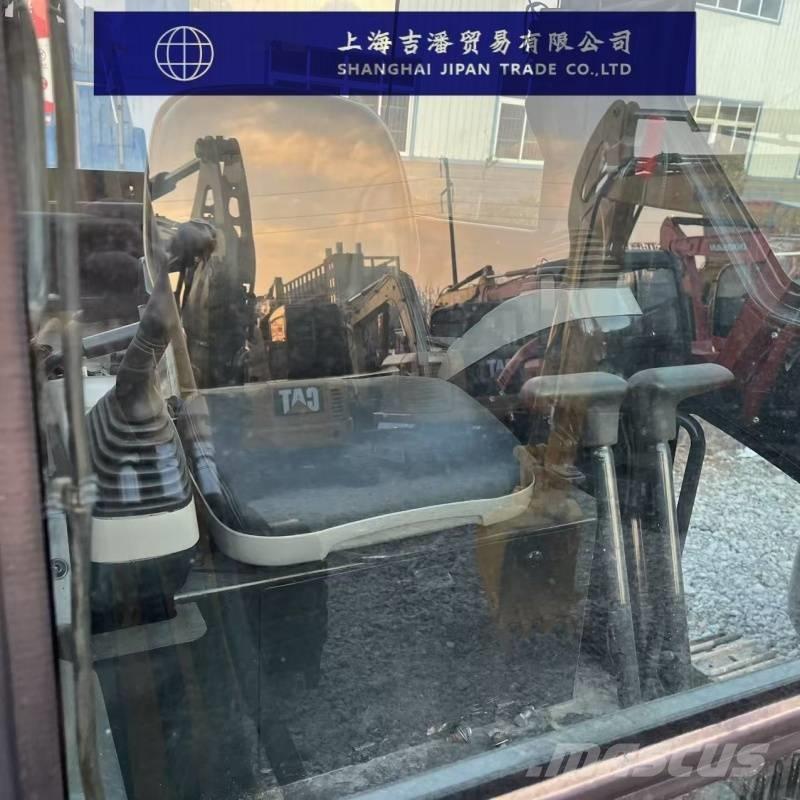 Komatsu PC 40 MR Miniekskavaatorid < 7 t