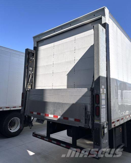 Freightliner M2 Furgoonautod