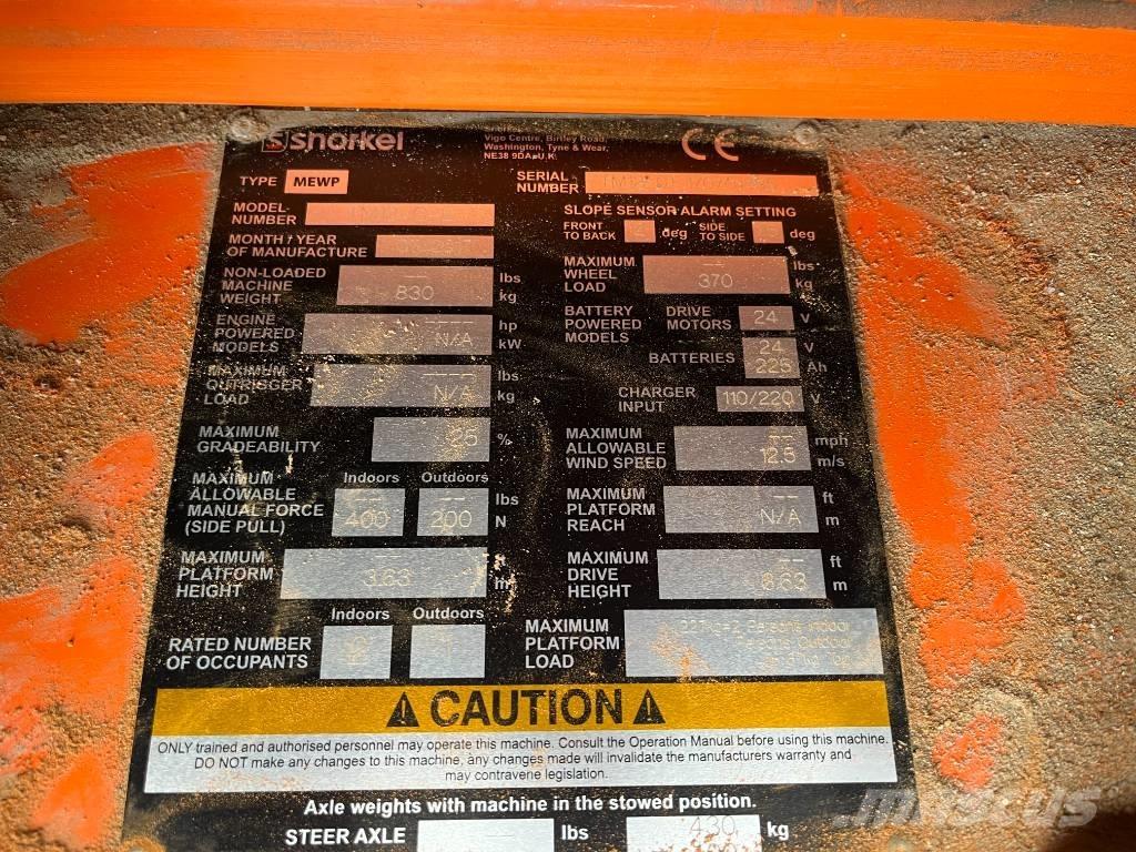 Snorkel TM 12 Vertikaalsed mast tõstukid