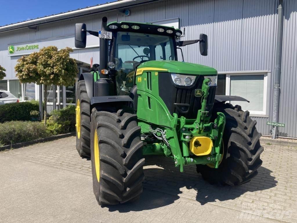 John Deere 6R215 Traktorid