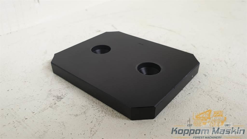 Ponsse P58860 Forvarderi kraanad
