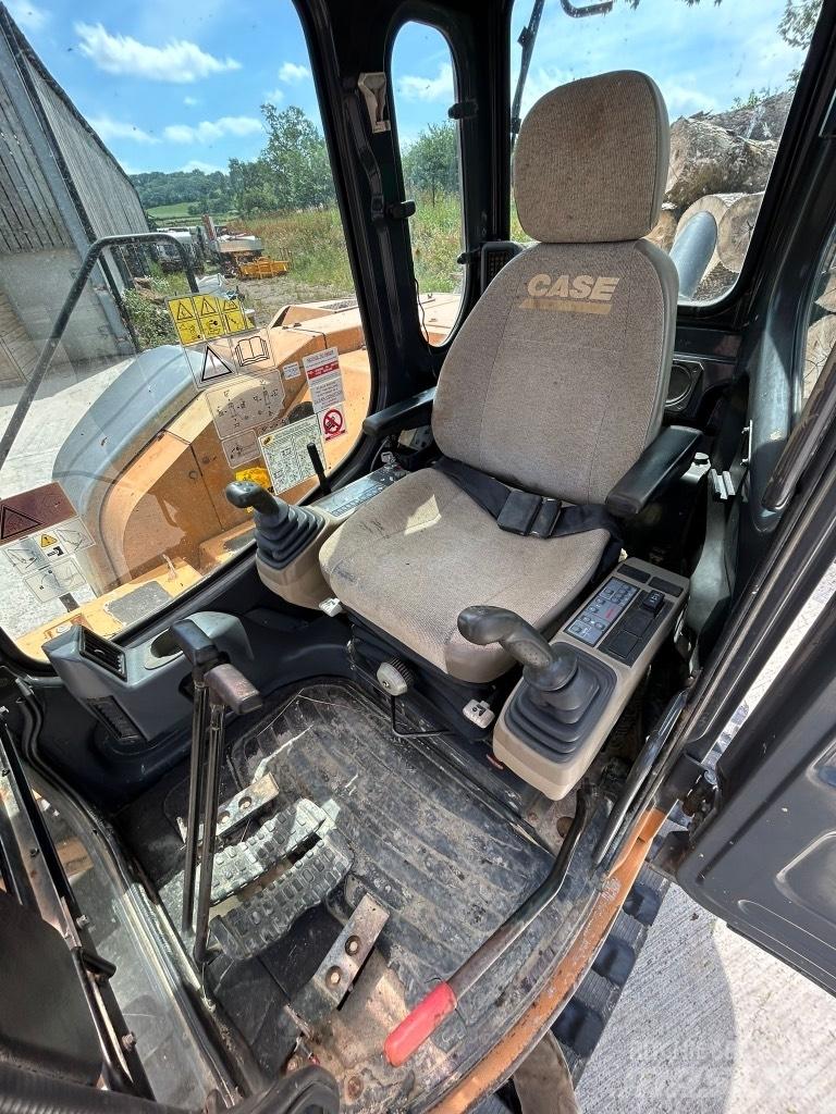 CASE CX 80 Väikeekskavaatorid 7t-12t