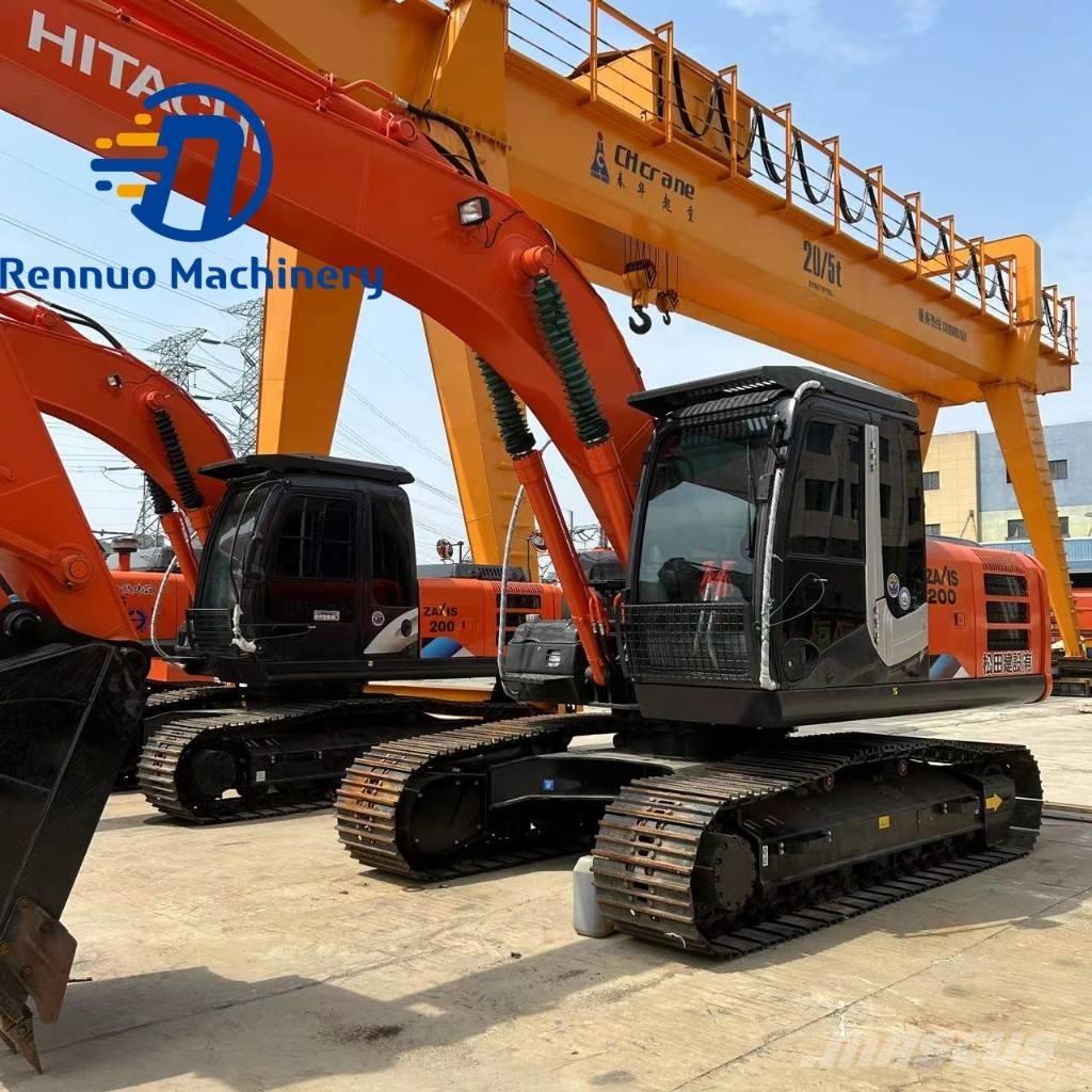 Hitachi ZX 200 Roomikekskavaatorid