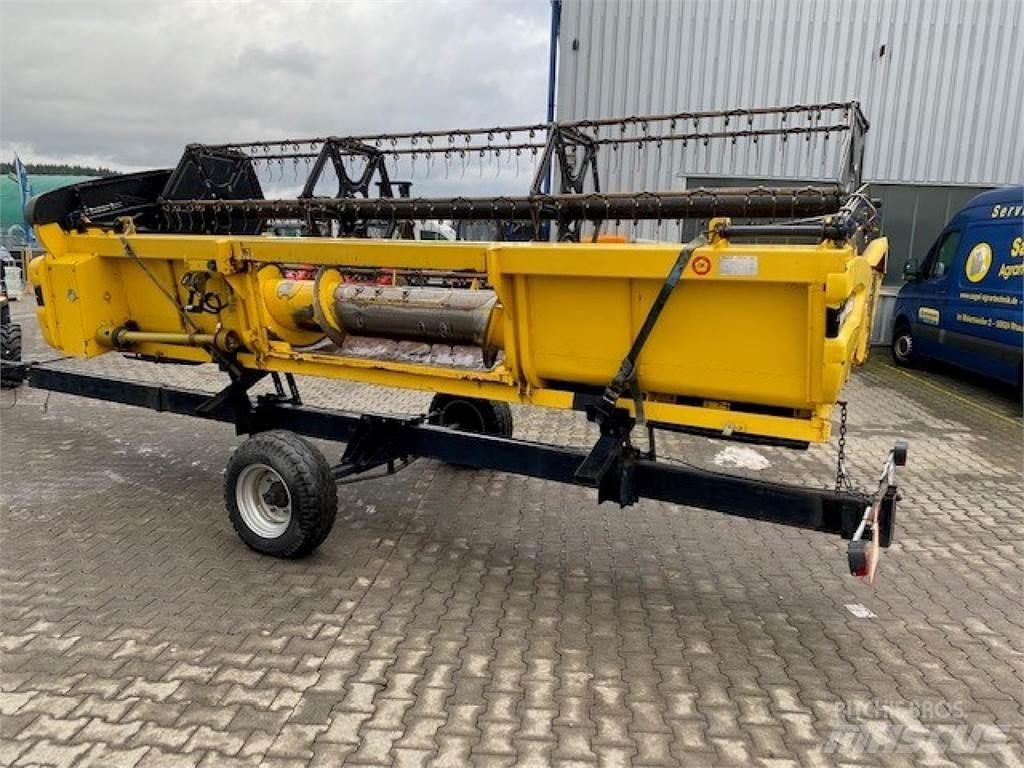 New Holland CX780 Teraviljakombainid