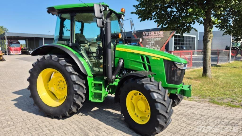 John Deere 5090 R Traktorid