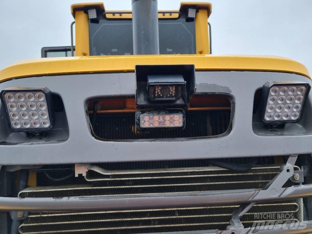 Volvo L 70 F Rataslaadurid