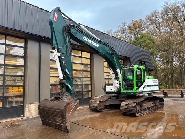 Doosan DX 255 LC-5 Roomikekskavaatorid