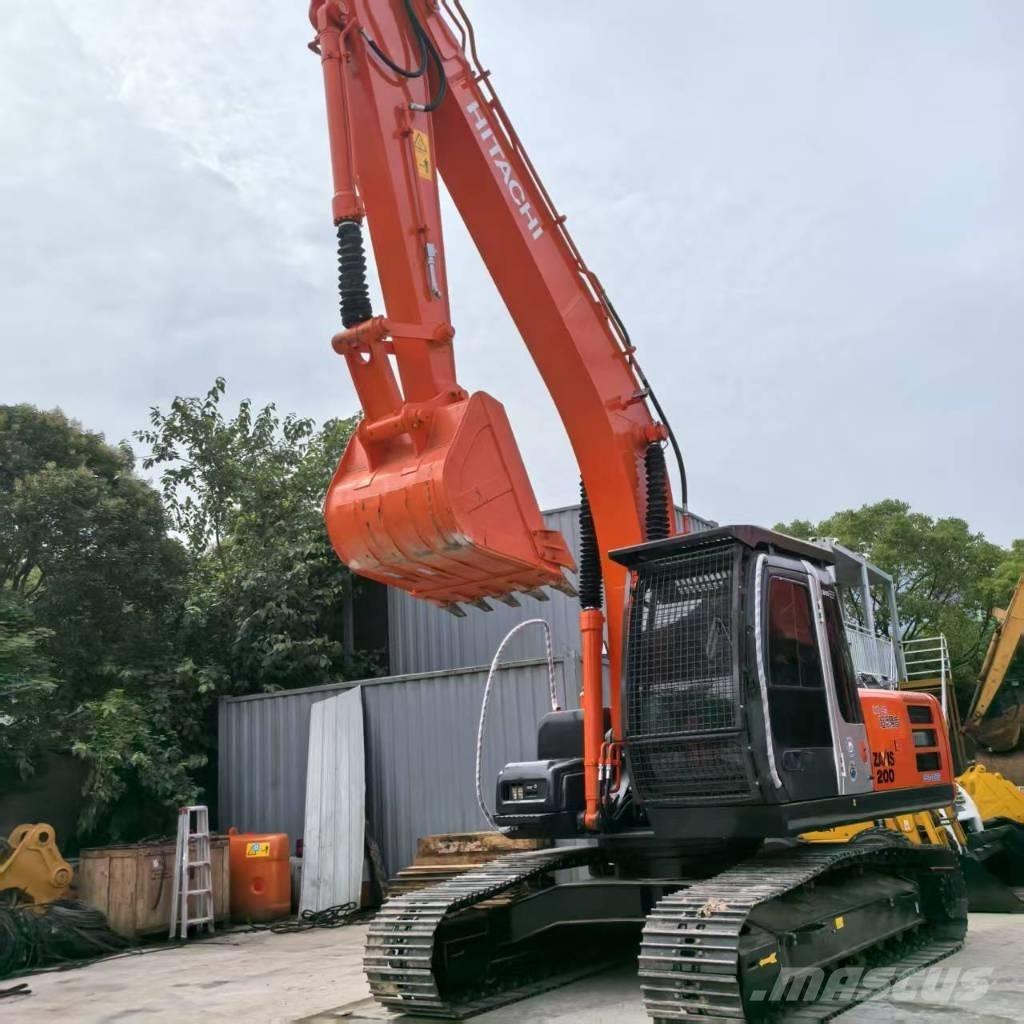 Hitachi ZX 200-3 G Roomikekskavaatorid