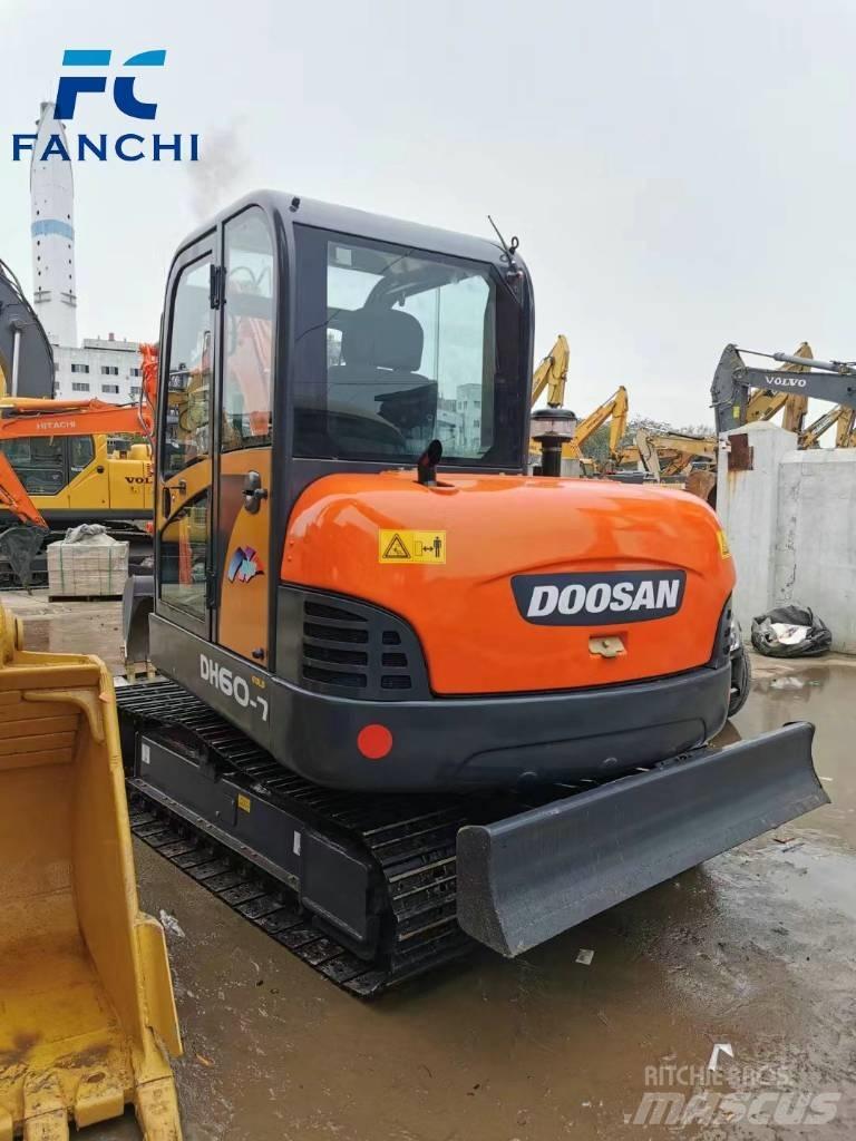Doosan DH 60-7 Miniekskavaatorid < 7 t