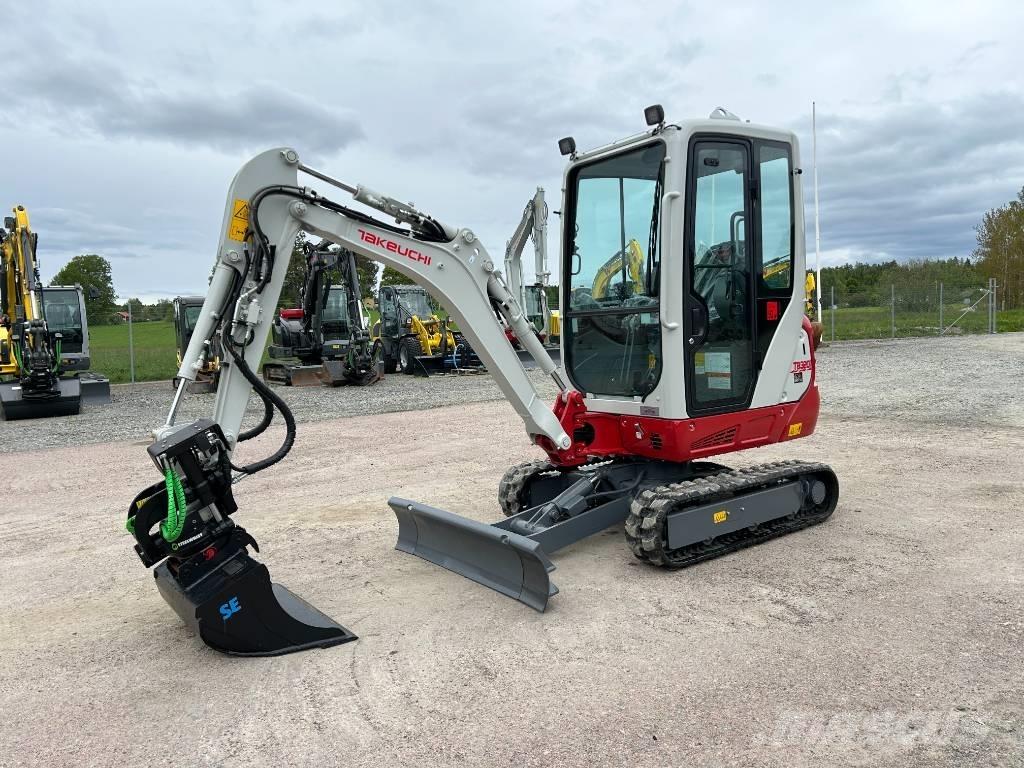 Takeuchi TB320 Miniekskavaatorid < 7 t