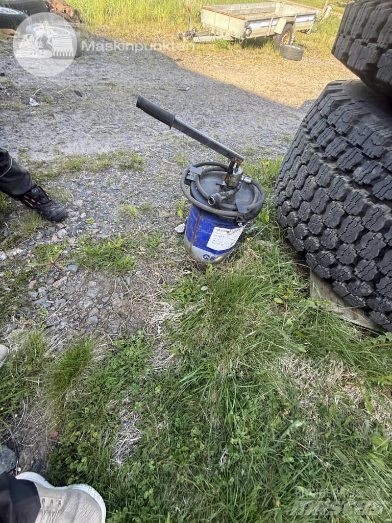 Huddig 1260 B Ekskavaatorlaadurid