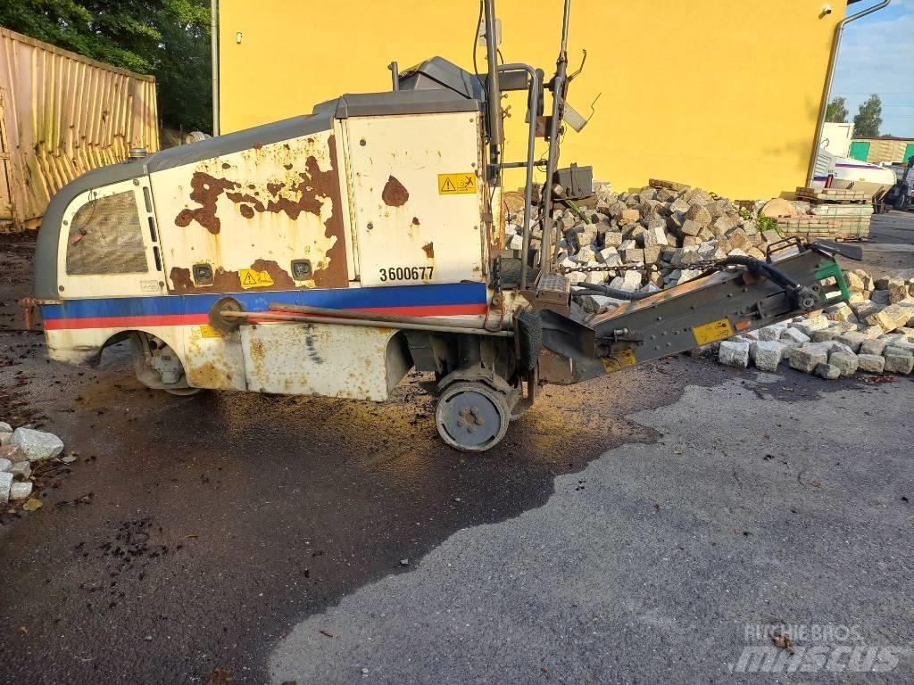 Wirtgen W 35 DC Asfaldi taaskasutuse masinad