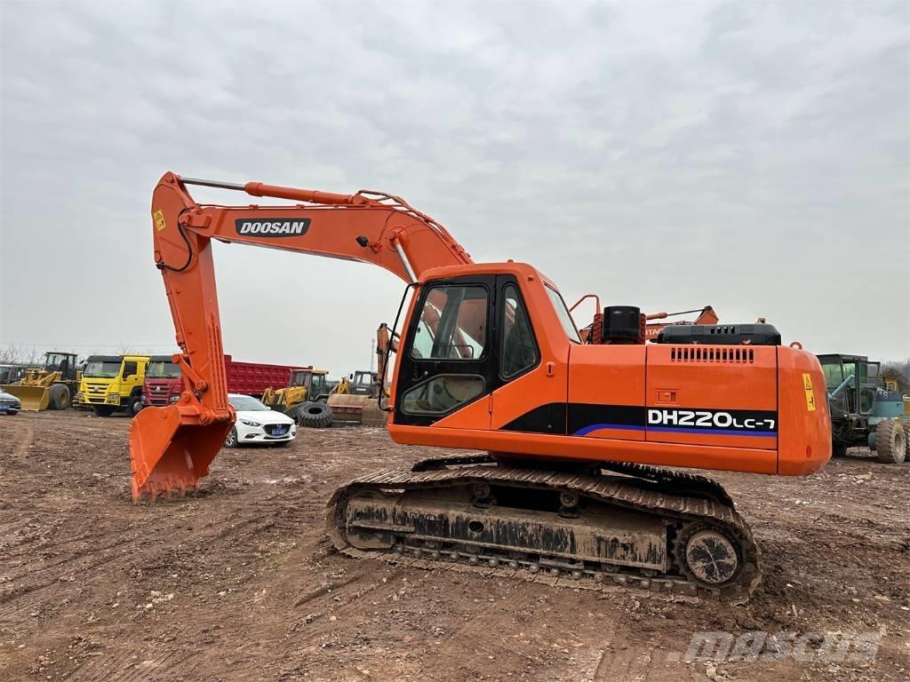 Doosan DH 220 LC-7 Roomikekskavaatorid