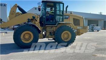 CAT 938M Rataslaadurid