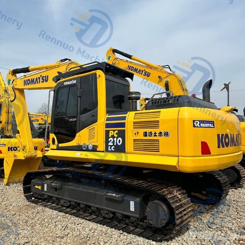 Komatsu PC 210-8 Roomikekskavaatorid