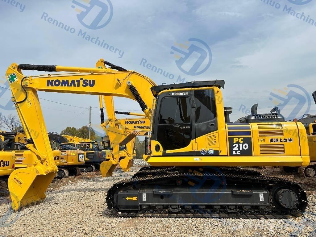 Komatsu PC 210-8 Roomikekskavaatorid