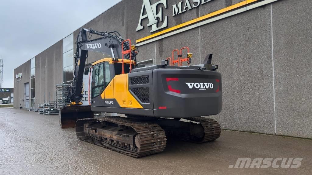 Volvo EC 250 EL Roomikekskavaatorid